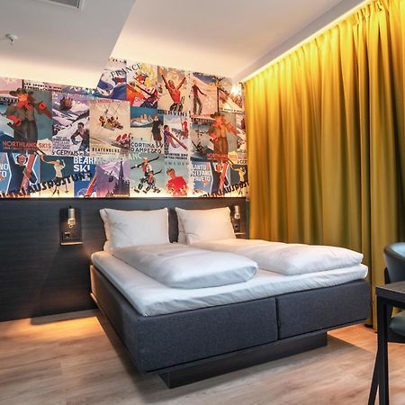 Thon Hotel Sno Lorenskog Exteriör bild